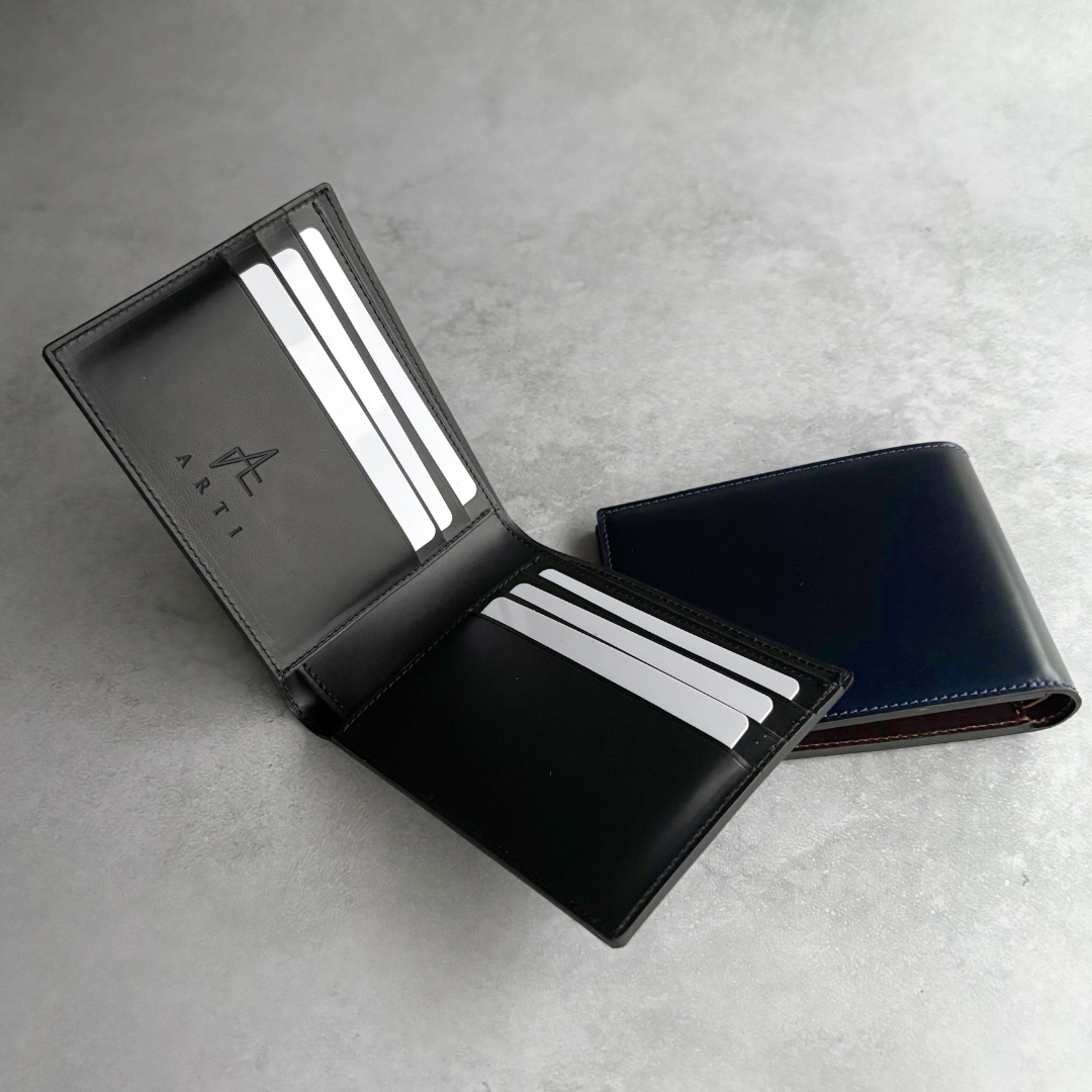 コードバン　二つ折り札入れ