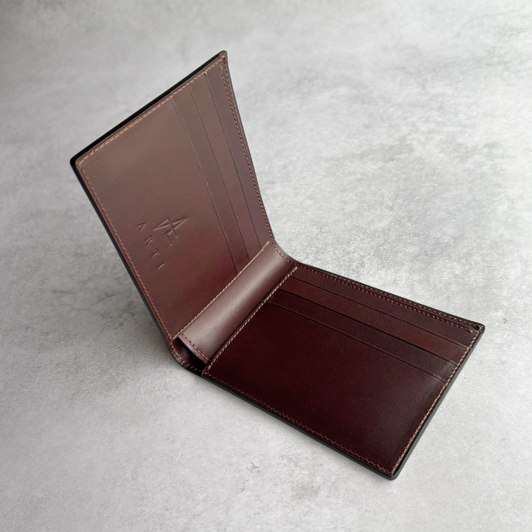 コードバン　二つ折り札入れ