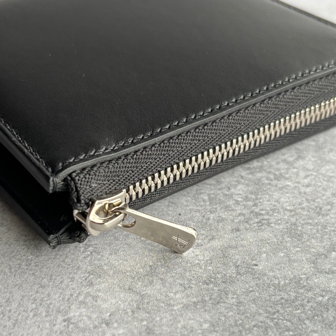 ブルガロ　L字ファスナーコンパクト財布