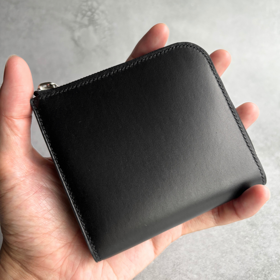 ブルガロ　L字ファスナーコンパクト財布